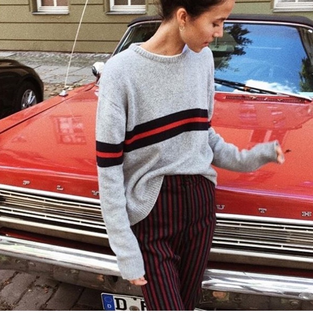 ✨ Brandy Melville Sweater ✨